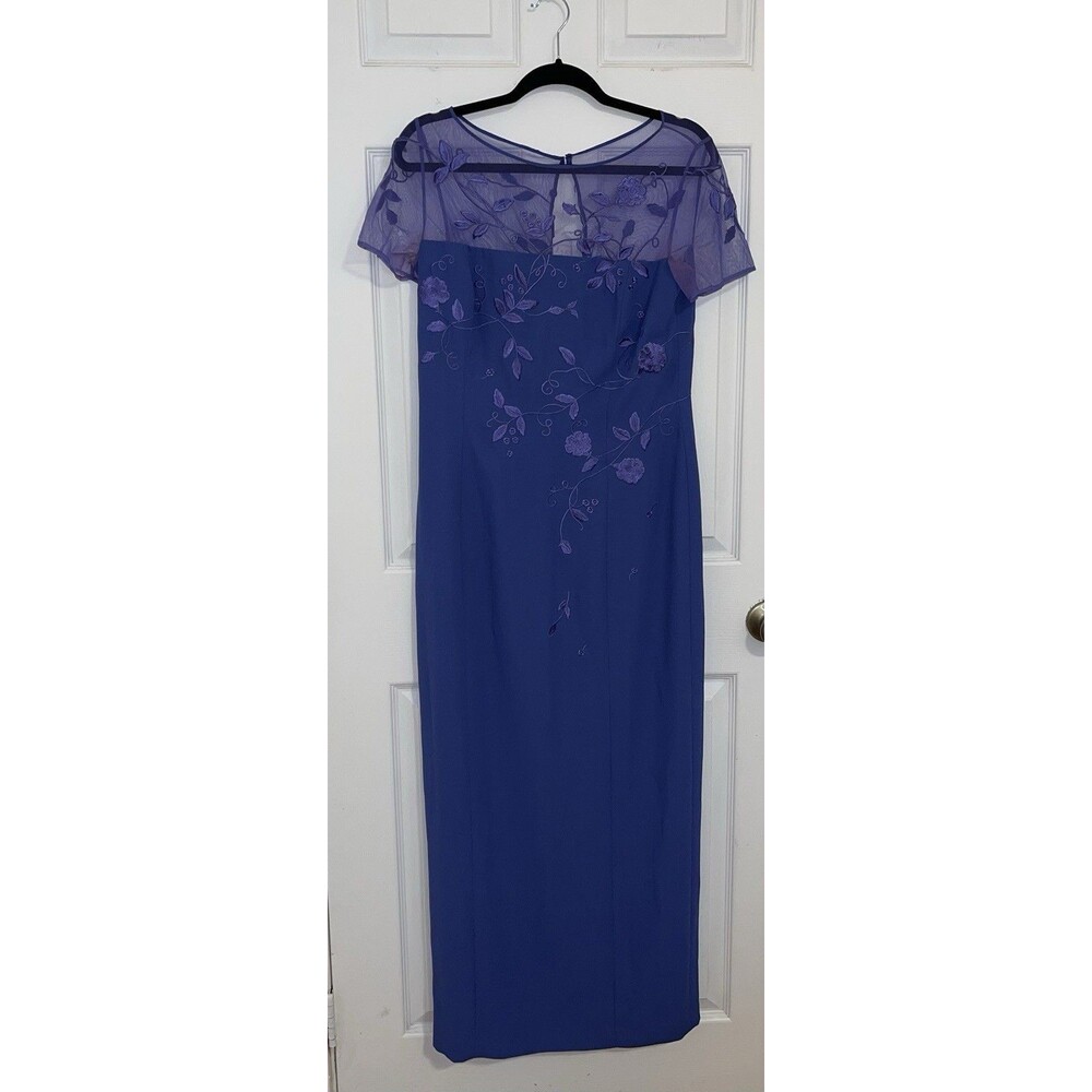 Maggy London Size 10 Purple Gown Dress Embroidered Tulle